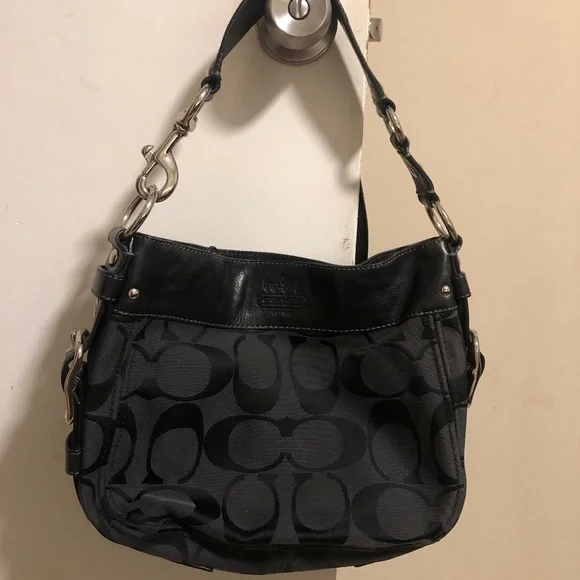 Coach hobo purse - Picture 1 of 9